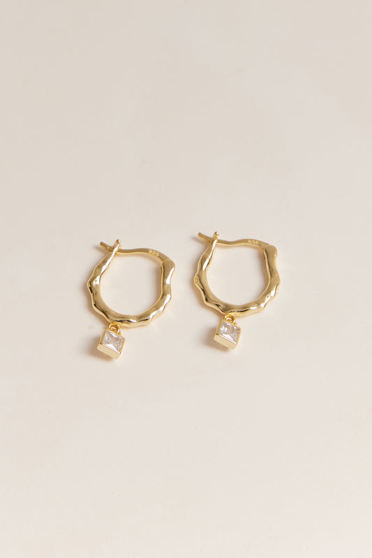Tia Hoop Earrings Gold