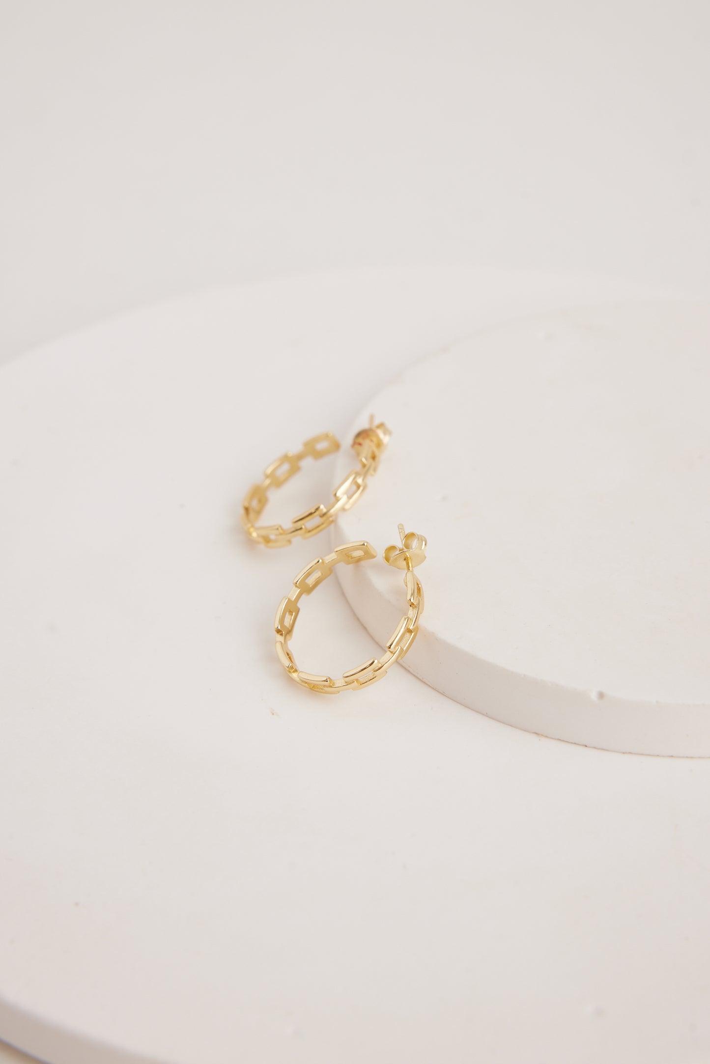 Sia Earrings Gold