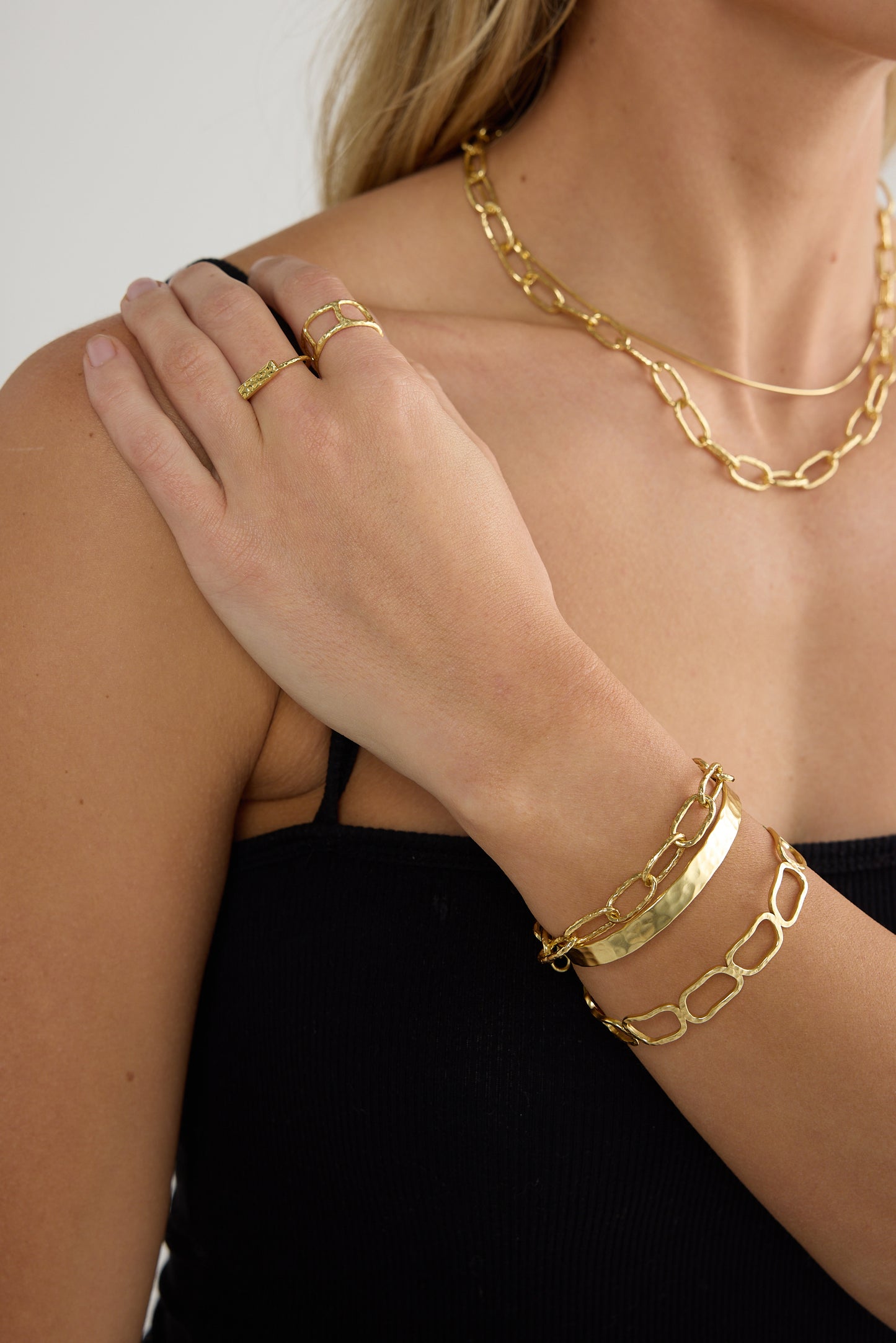 Avery Bracelet Gold