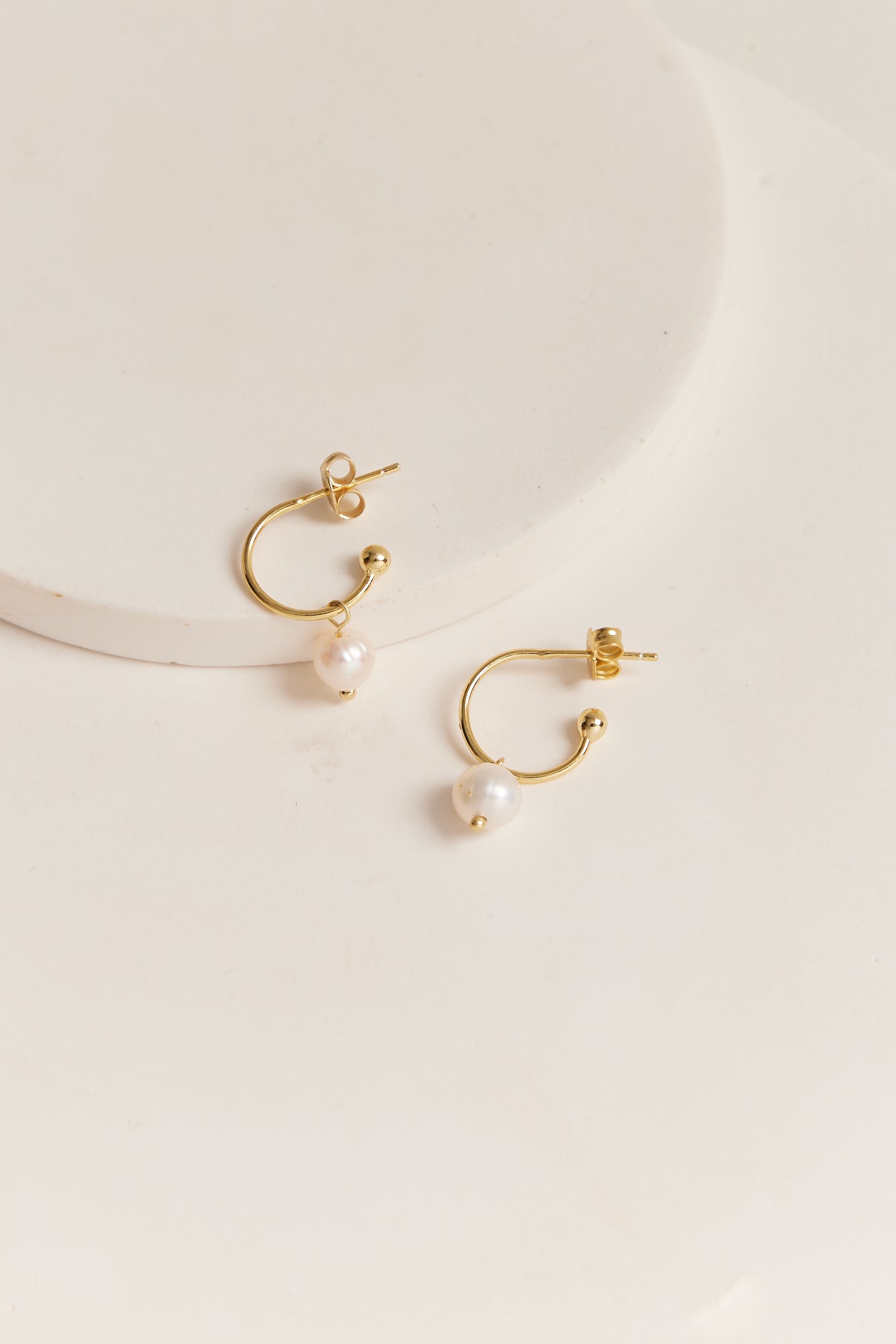 Vera Earrings Gold – thurston and lovey