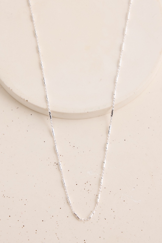 Cora Necklace Silver